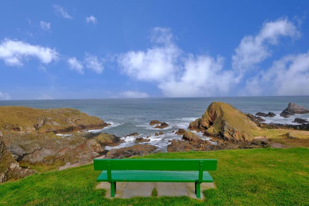 Cliff Top Cottage With Sea Views Portknockie Eksteriør billede